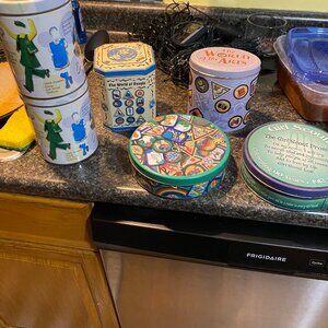 Girl Scouts Vintage Metal Tin Cans Candy Cookies Green Girl Scout Badges